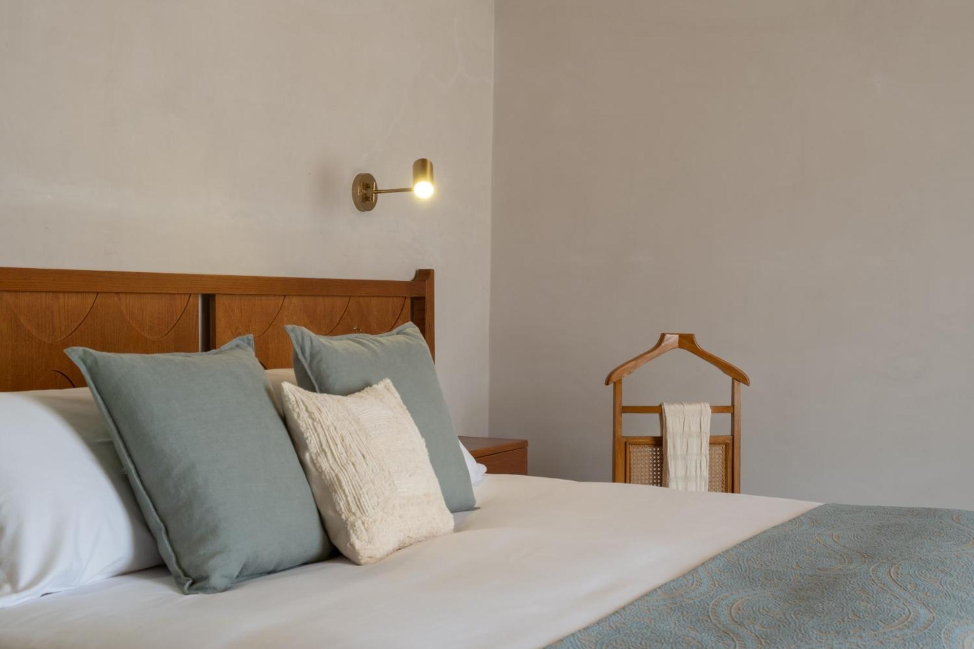 Hotel Hercules ケレタロ エクステリア 写真