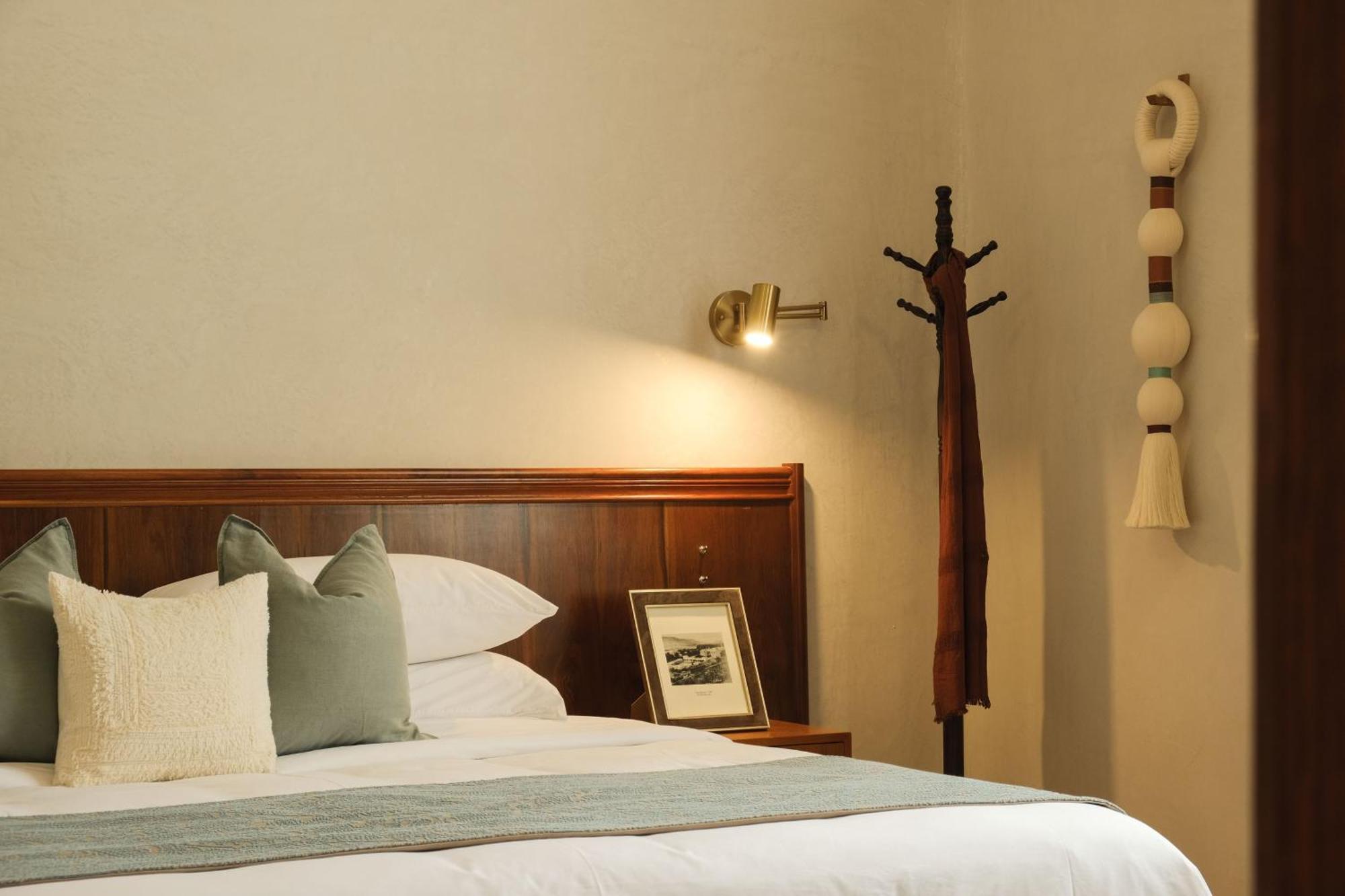 Hotel Hercules ケレタロ エクステリア 写真